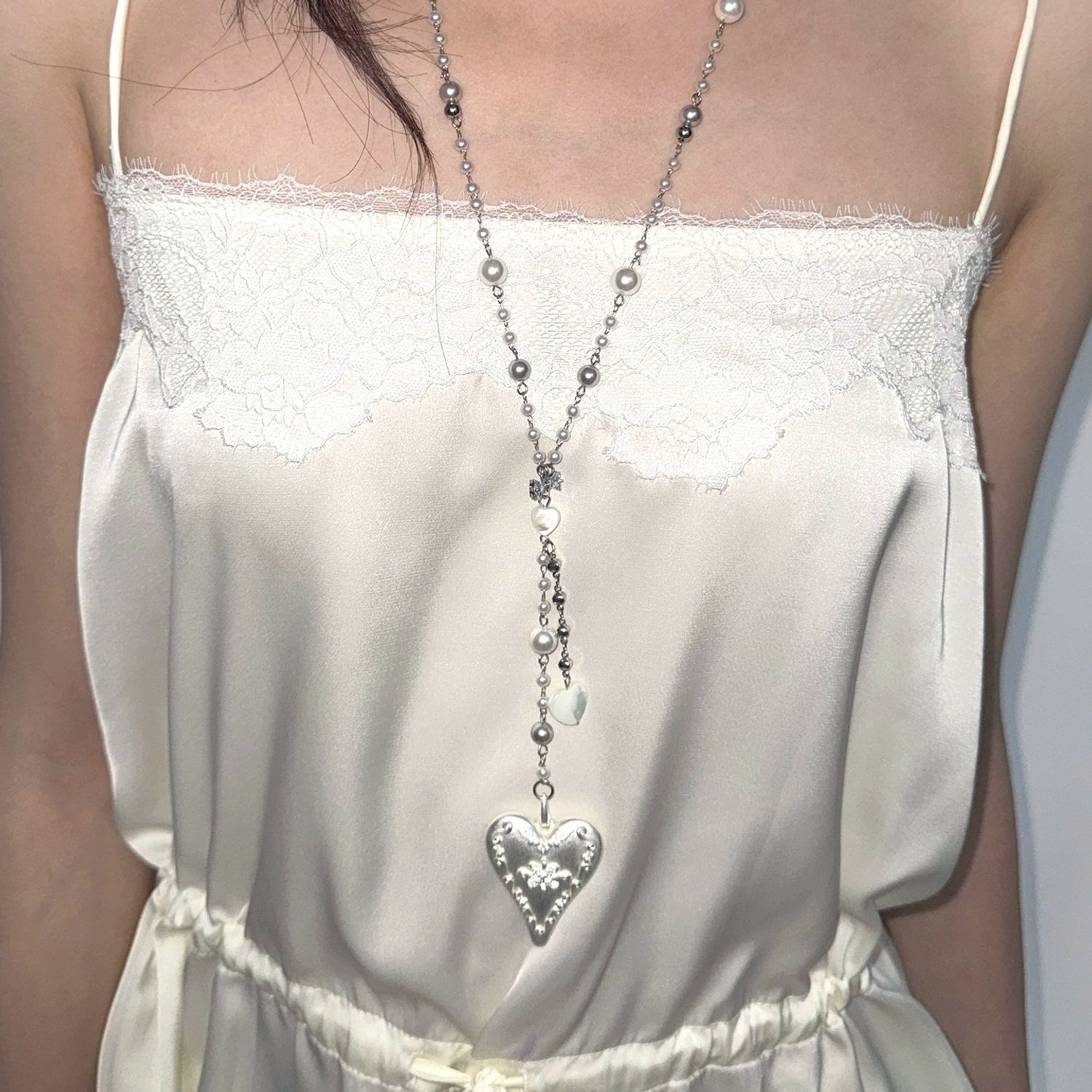 Butterfly Pearl Pendant Neckla - đánh giá và giá Butterfly Clasp Deployant
